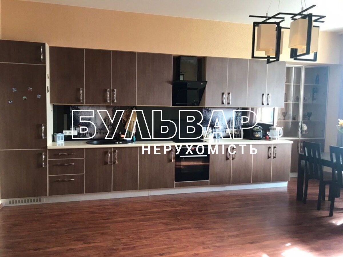 Оренда 3-кімнатної квартири 102 м², Науки просп.