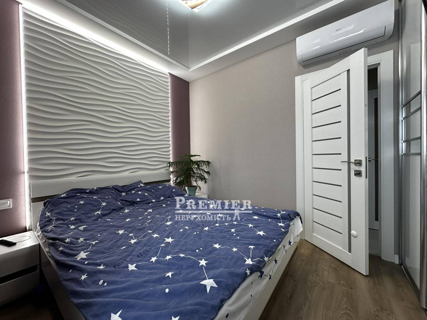 Продажа 2-комнатной квартиры 40 м², Академика Вильямса ул.
