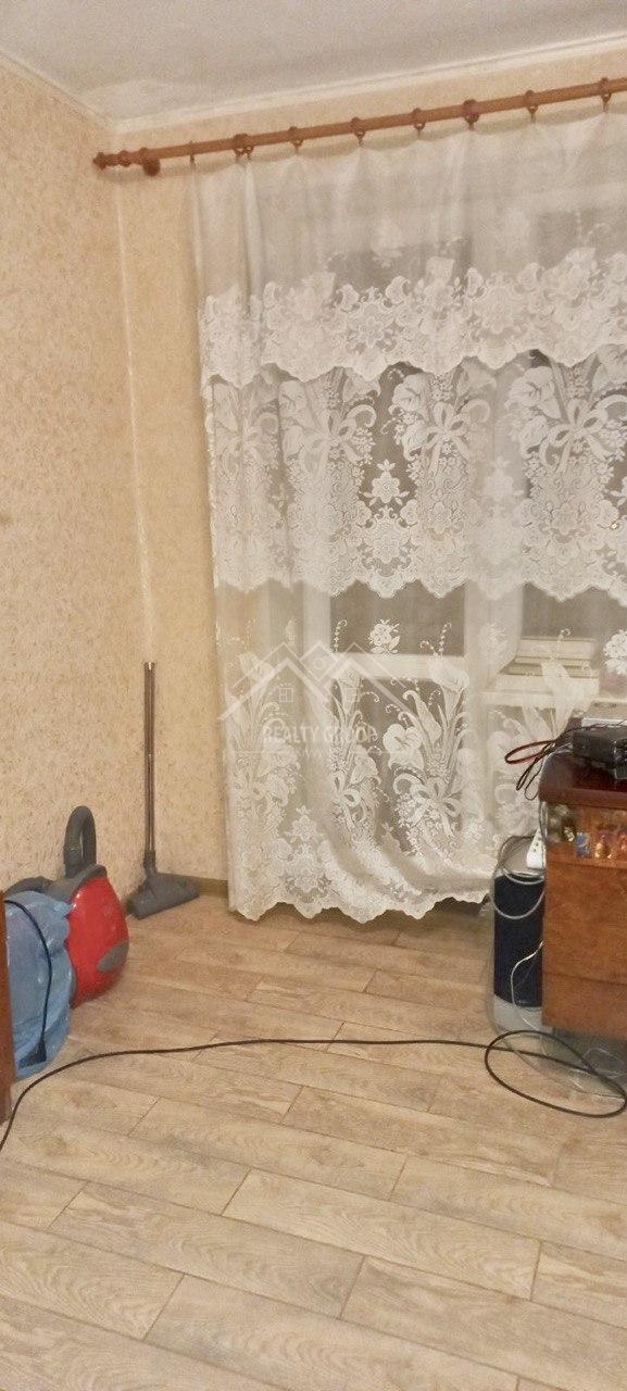 Продаж 3-кімнатної квартири 55.6 м², Електрозаводська вул., вул.10