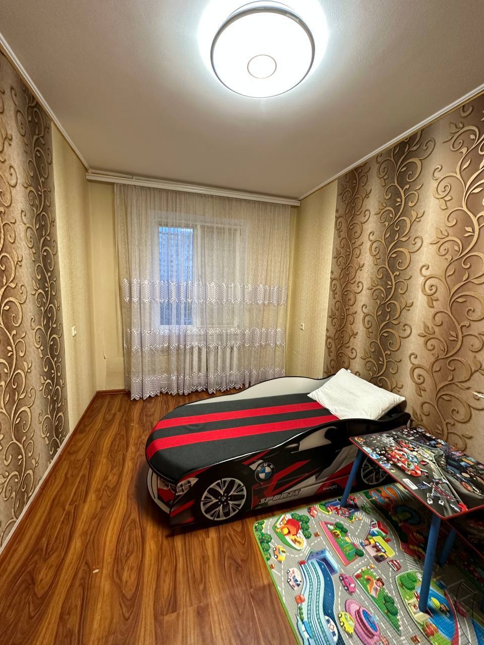 Продаж 2-кімнатної квартири 49 м², Академіка Глушко просп.