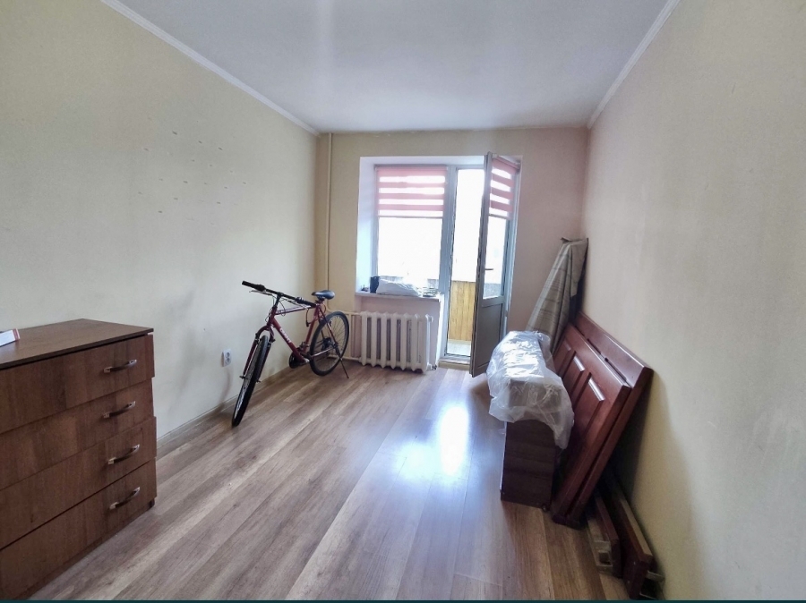Продаж 3-кімнатної квартири 61 м², Михайла Грушевського вул.