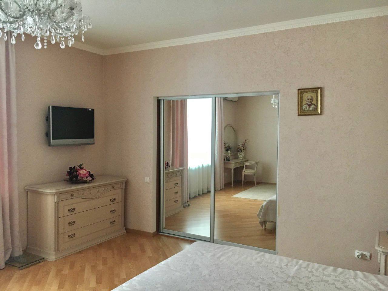 Продажа 3-комнатной квартиры 122 м², Рыбинский пер.