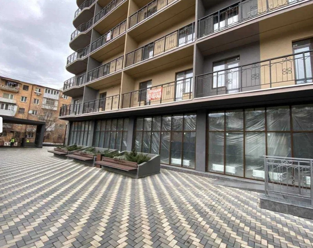 Оренда приміщення вільного призначення 555 м², Полуничний пров.
