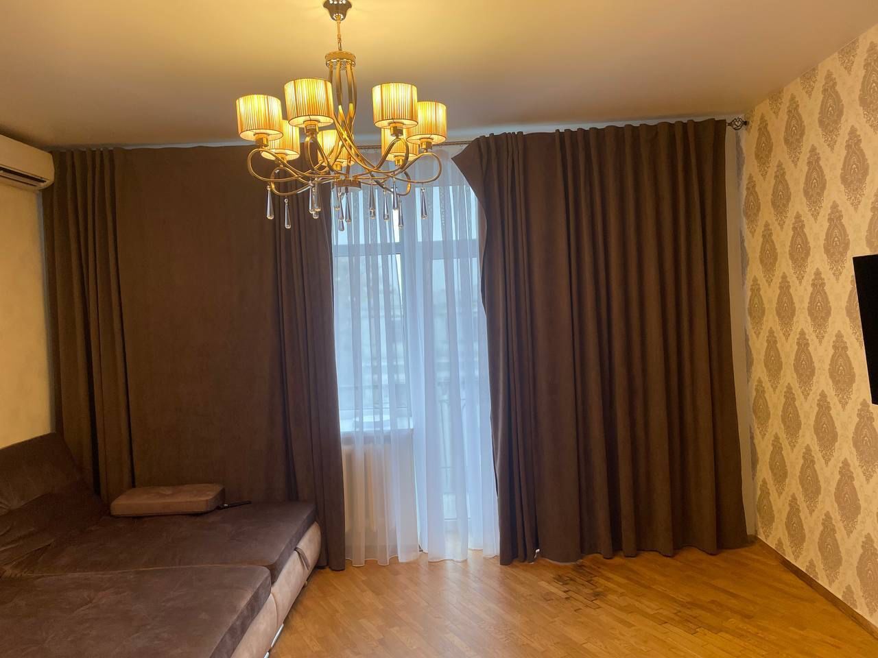 Продаж 2-кімнатної квартири 67 м², Дмитрія Яворницького просп.