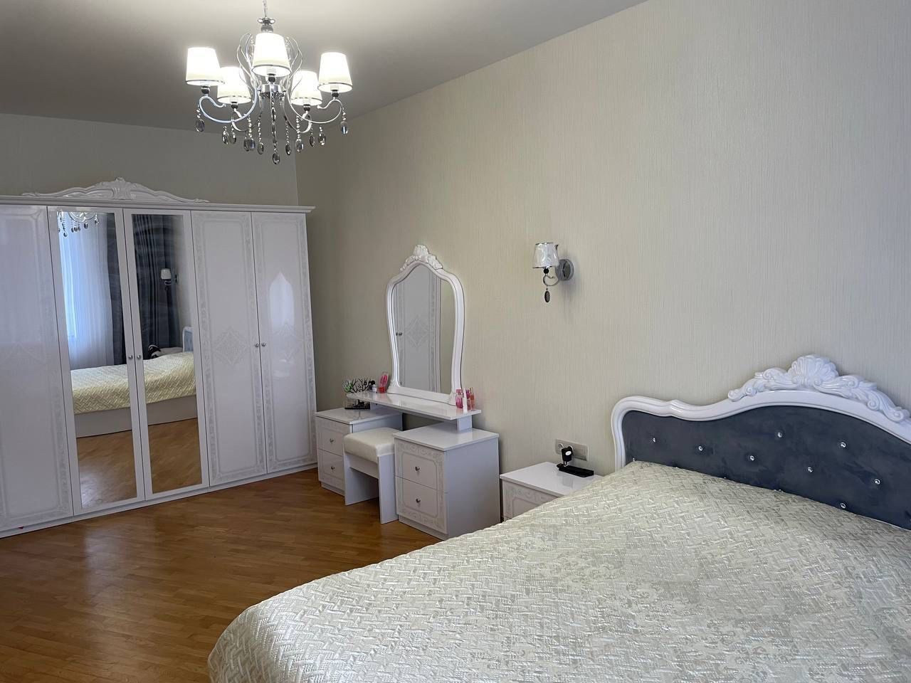Продаж 2-кімнатної квартири 67 м², Дмитрія Яворницького просп.