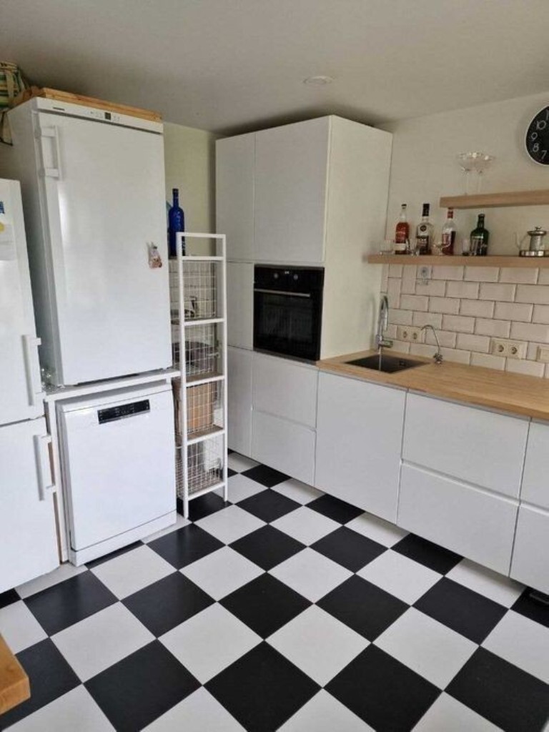 Продажа 2-комнатной квартиры 65 м², Мира просп.