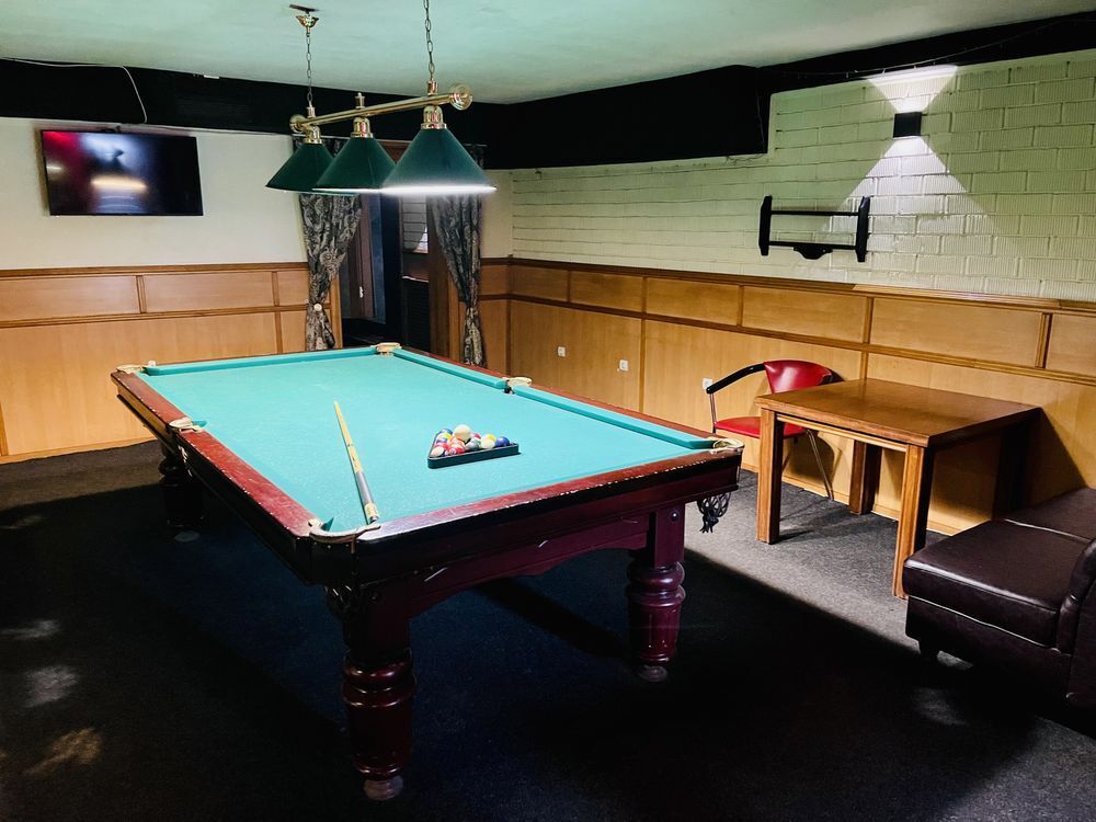 Продажа торгово-развлекательного центра 450 м², Карагандинская ул.