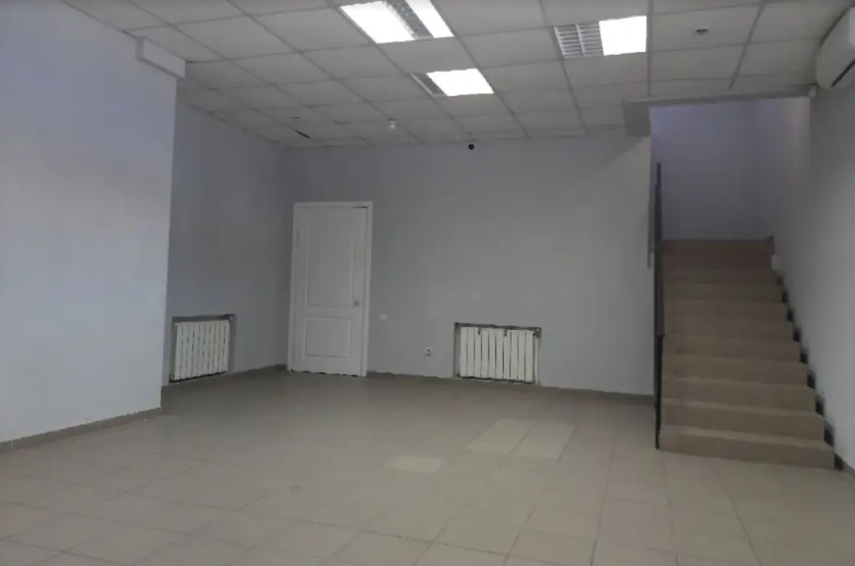 Аренда магазина 85 м², Юрия Савченко ул.