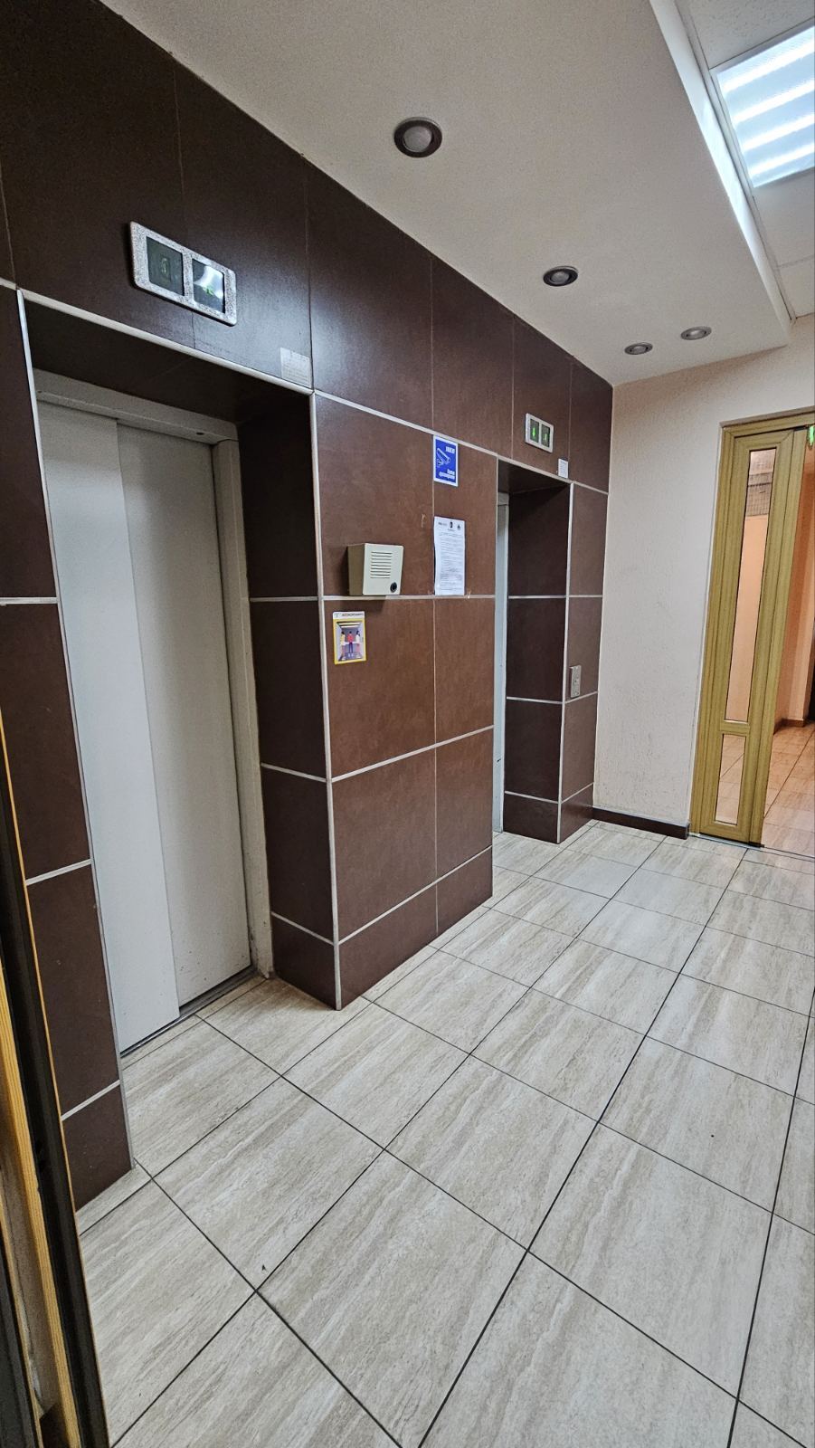 Продажа 2-комнатной квартиры 93 м², Евгения Коновальца ул., 32Г