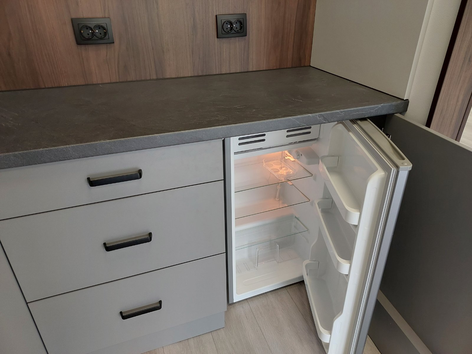 Продажа офиса 52 м², Глубочицкая ул., 17