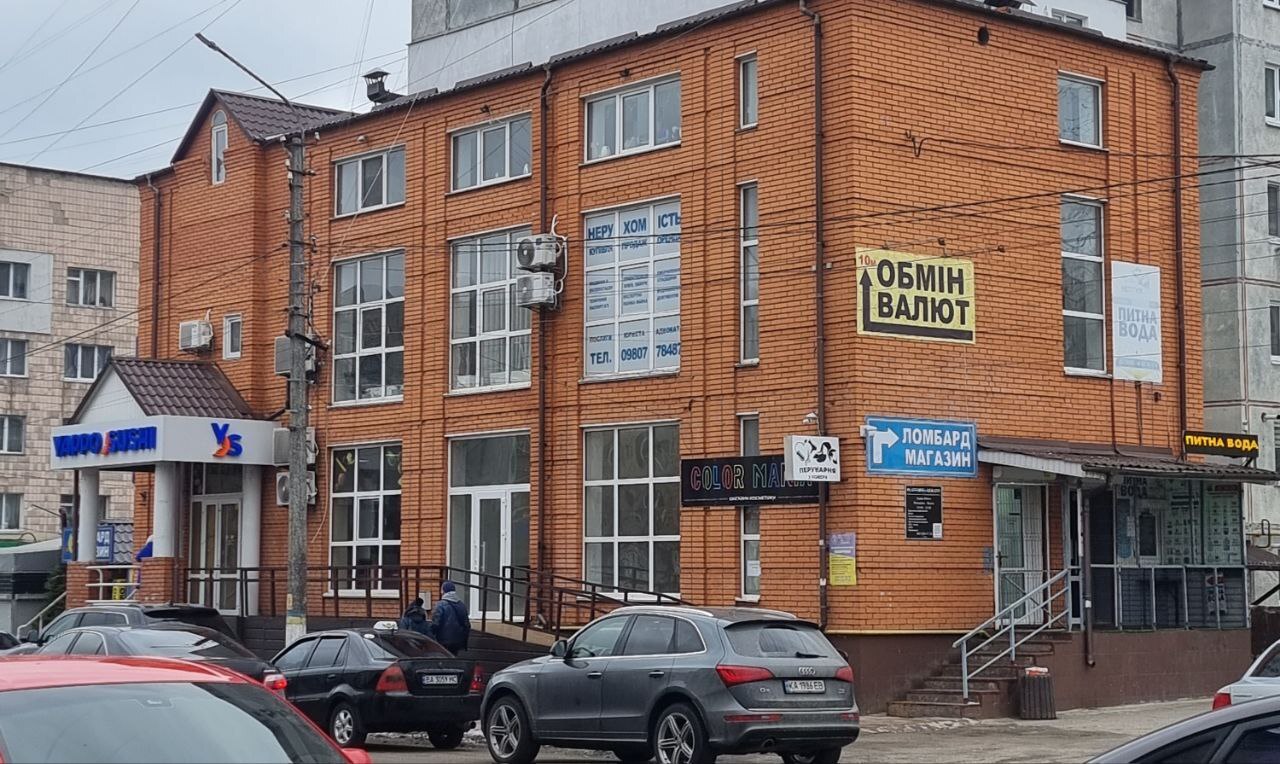 Київська обл., Васильківський район, м. Васильків, Михайла Грушевського вул., 25А