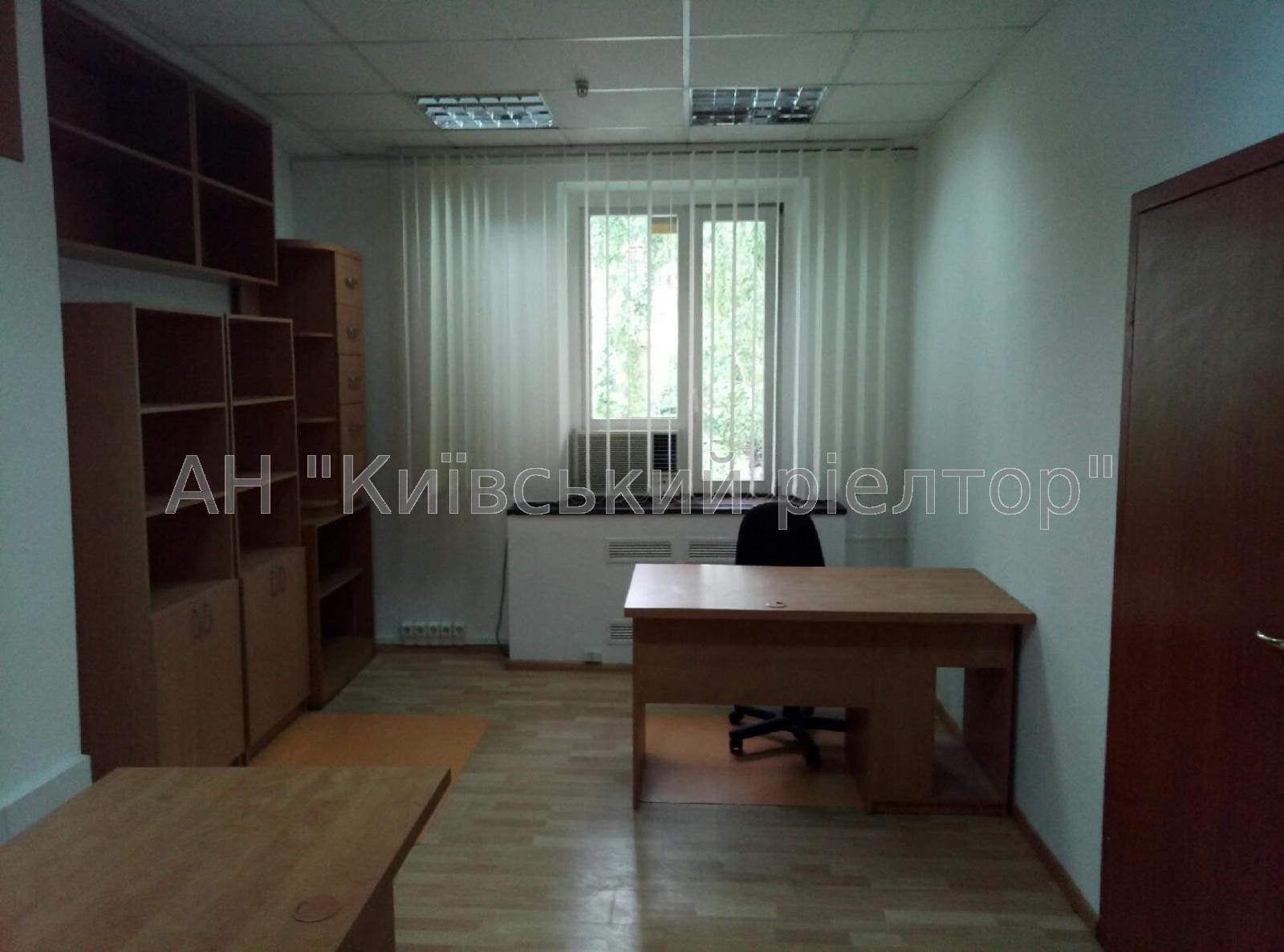 Оренда офісу 117 м², Михайла Стельмаха вул., 6А