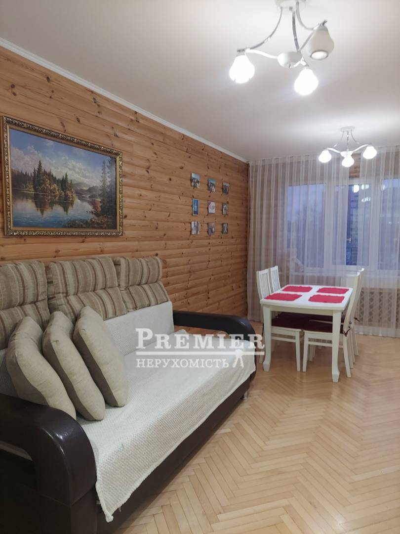 Продаж 3-кімнатної квартири 65 м², Петрова Генерала вул.