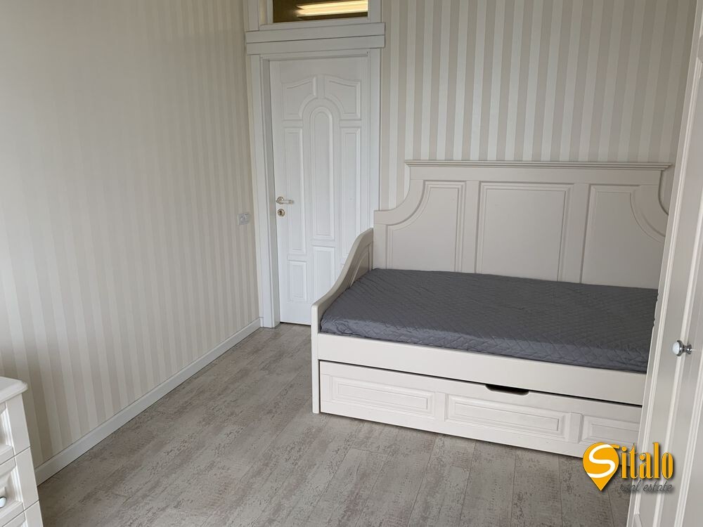 Продаж 2-кімнатної квартири 54 м², Сергія Данченка вул., 22