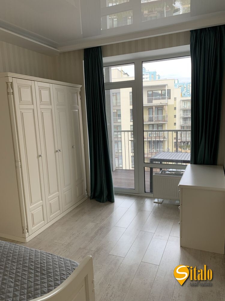Продаж 2-кімнатної квартири 54 м², Сергія Данченка вул., 22