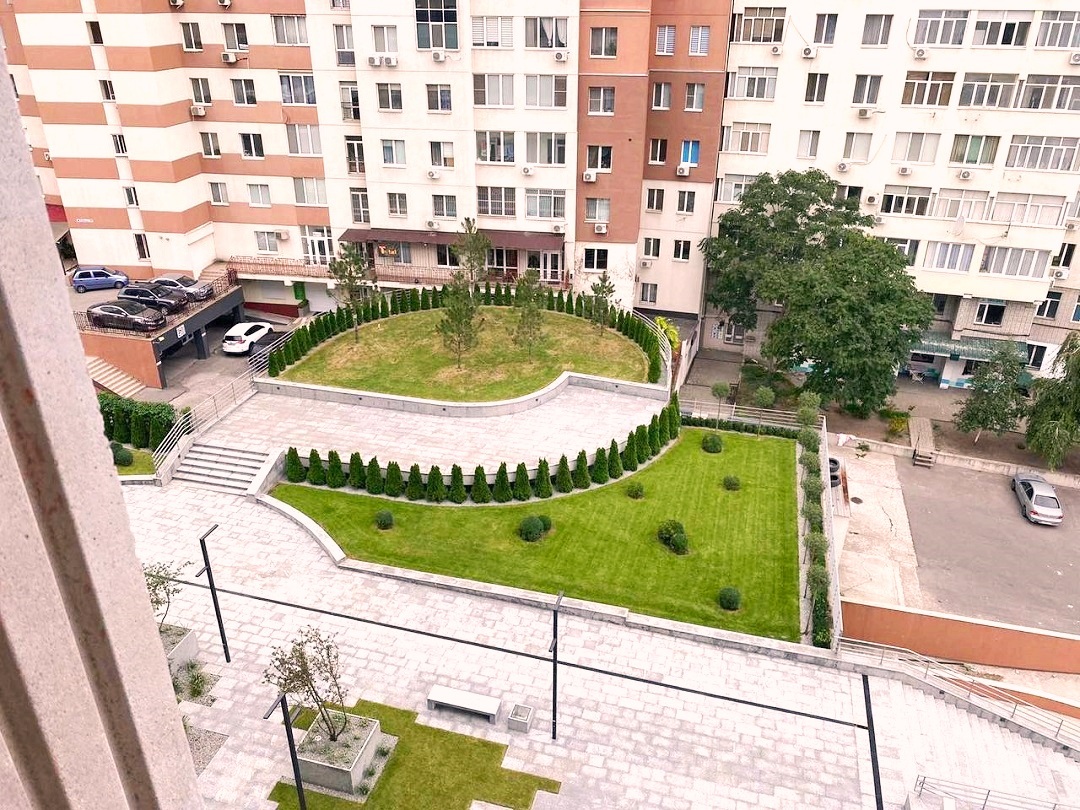 Продажа 3-комнатной квартиры 74 м², Кучеревского бул., 1