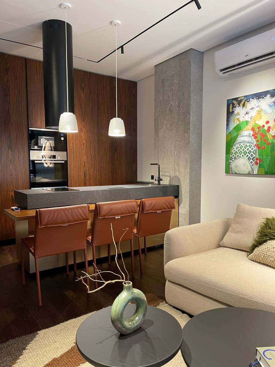 Продаж 2-кімнатної квартири 50 м², Кучеревського бул.