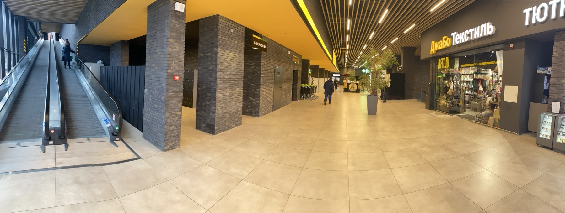 Аренда торгового помещения 1580 м², Глубочицкая ул., 44