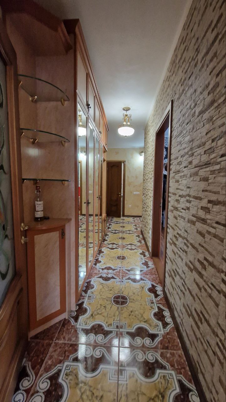 Оренда 2-кімнатної квартири 64 м², Прибузька вул.