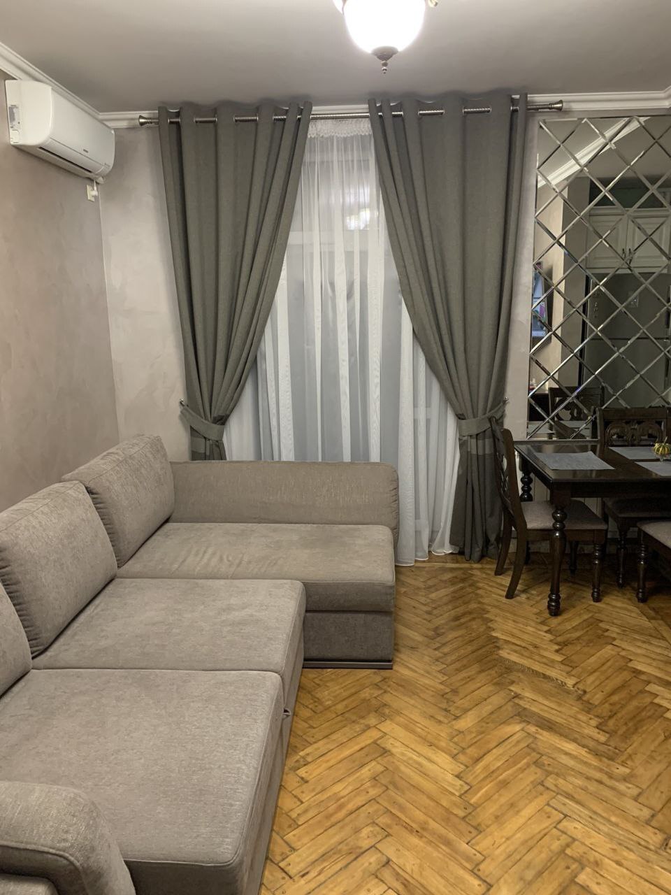 Продаж 2-кімнатної квартири 59 м², Соборна вул.