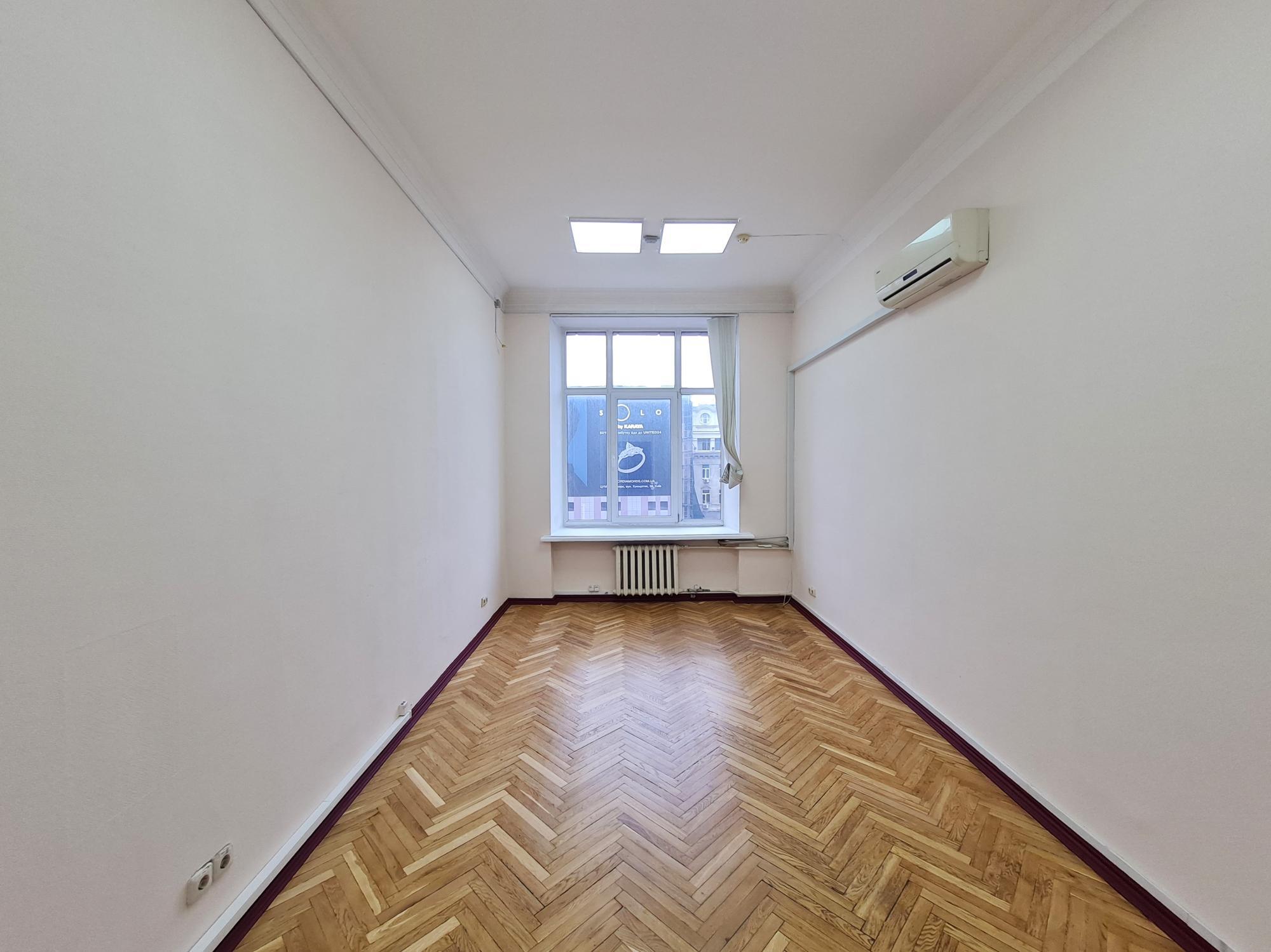 Аренда офиса 280 м², Крещатик ул., 7/11