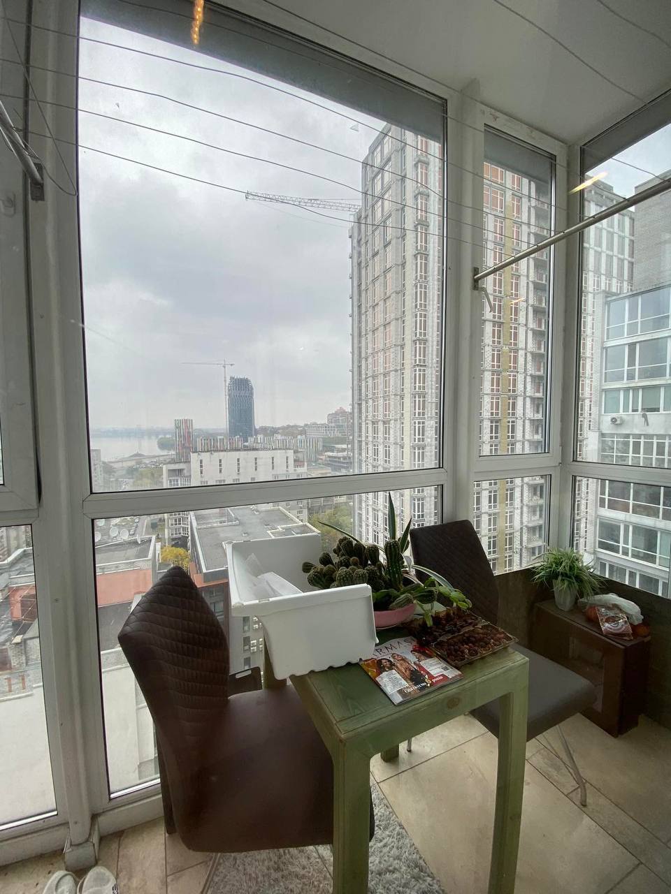 Продаж 3-кімнатної квартири 70 м², Ливарна вул.