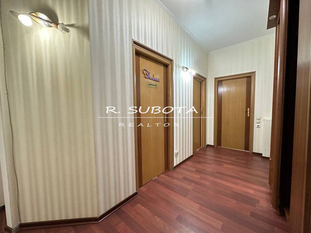 Продаж 3-кімнатної квартири 72 м², Крутогорний узвіз