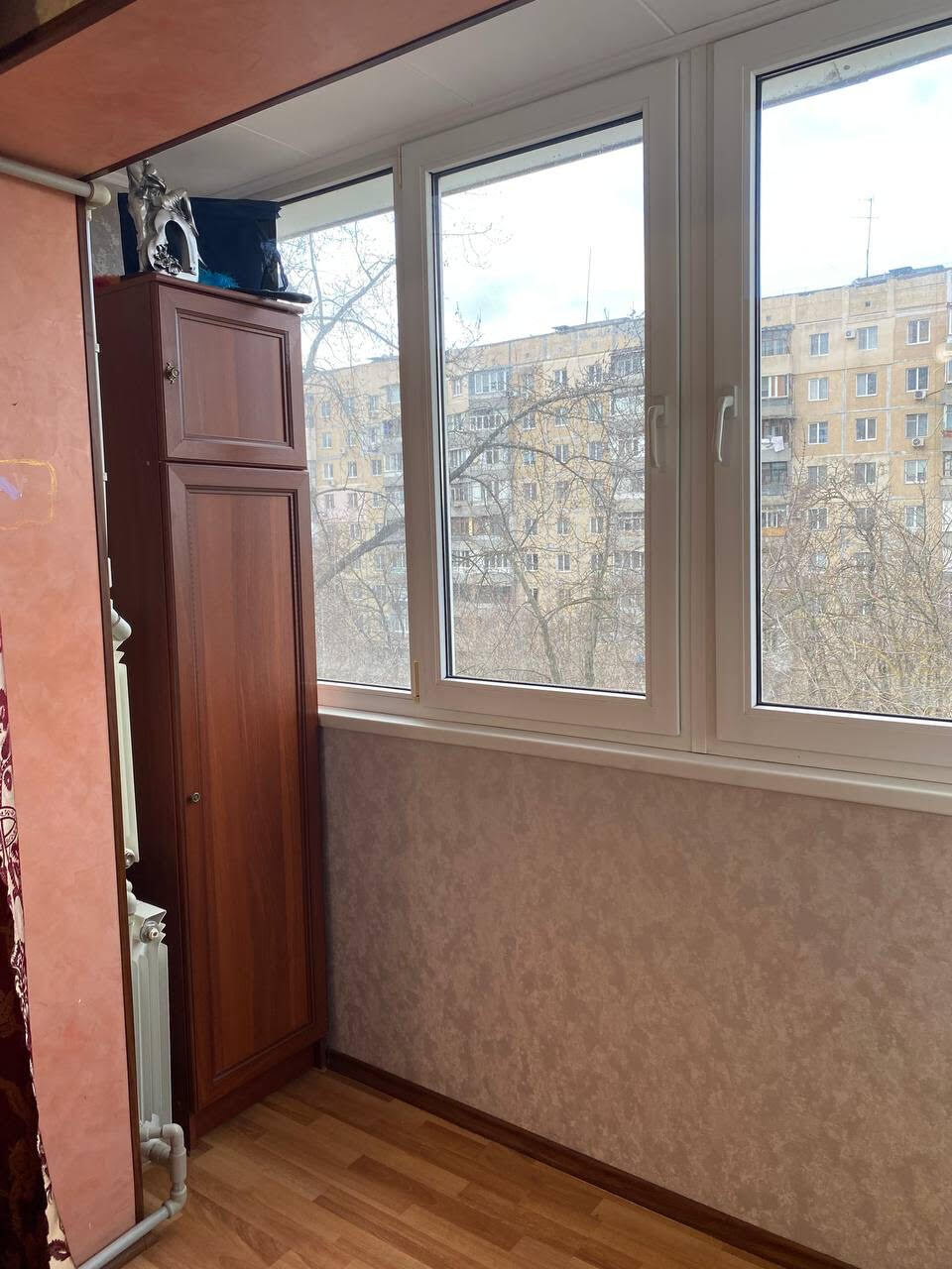 Продажа 3-комнатной квартиры 63 м², Добровольского просп.