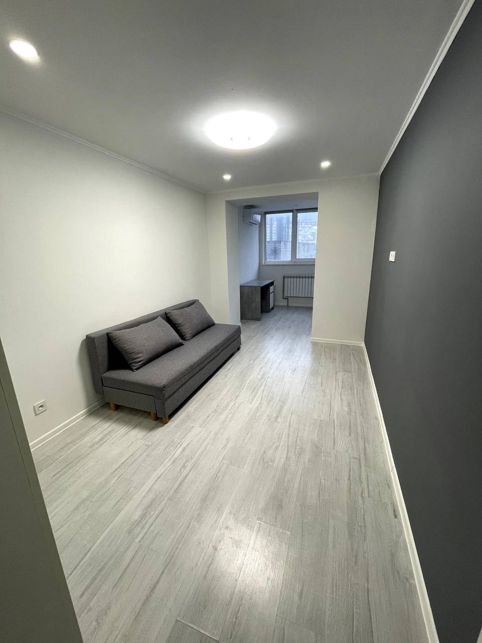 Оренда 2-кімнатної квартири 79 м², Зоряний бул.