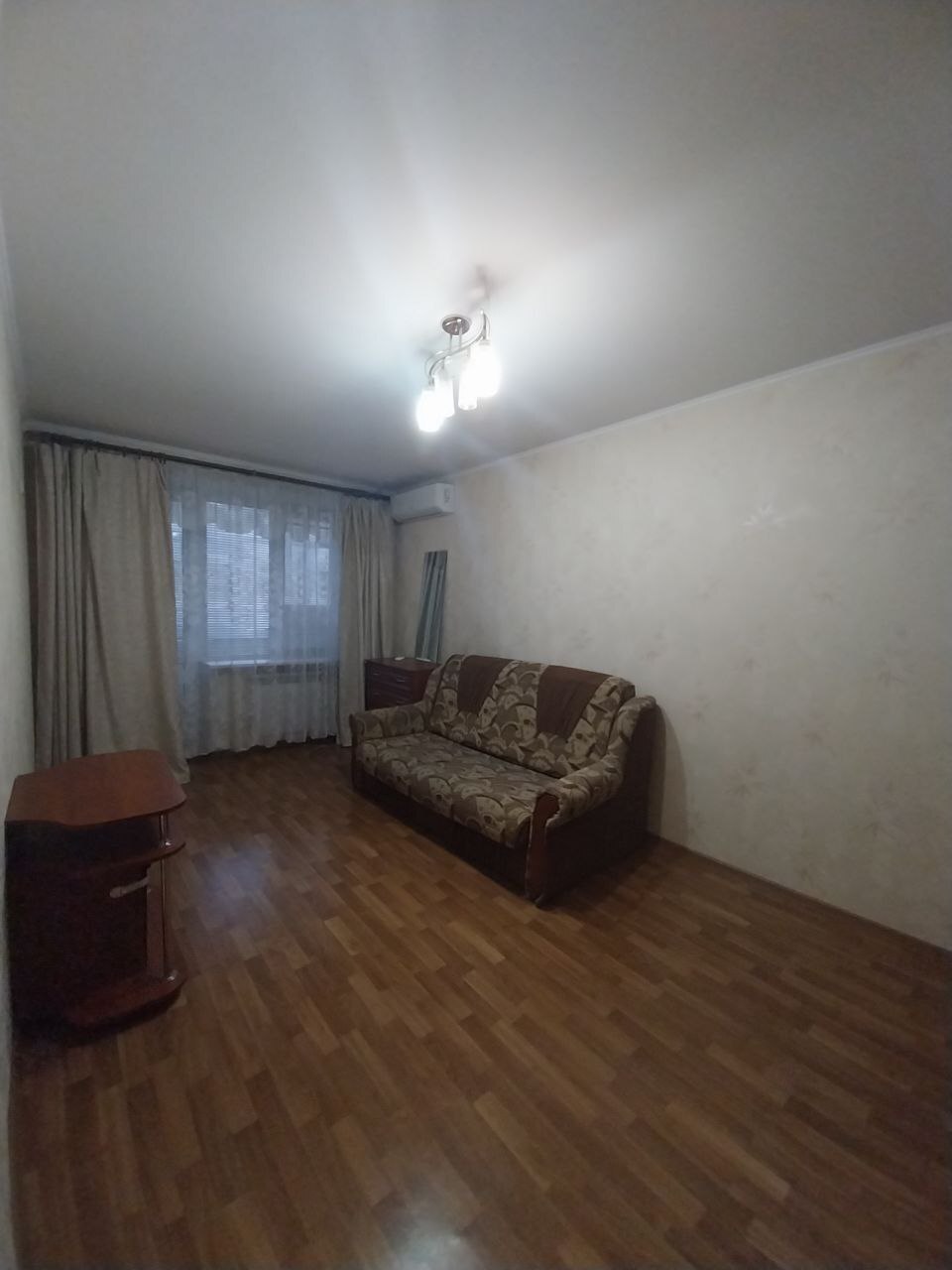 Аренда 1-комнатной квартиры 38 м², Академика Янгеля ул.
