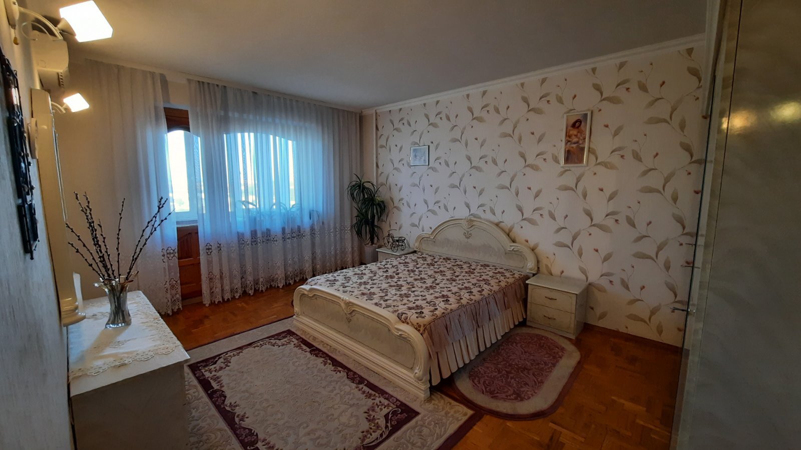 Продажа 3-комнатной квартиры 90 м², Вокзальная ул., 11