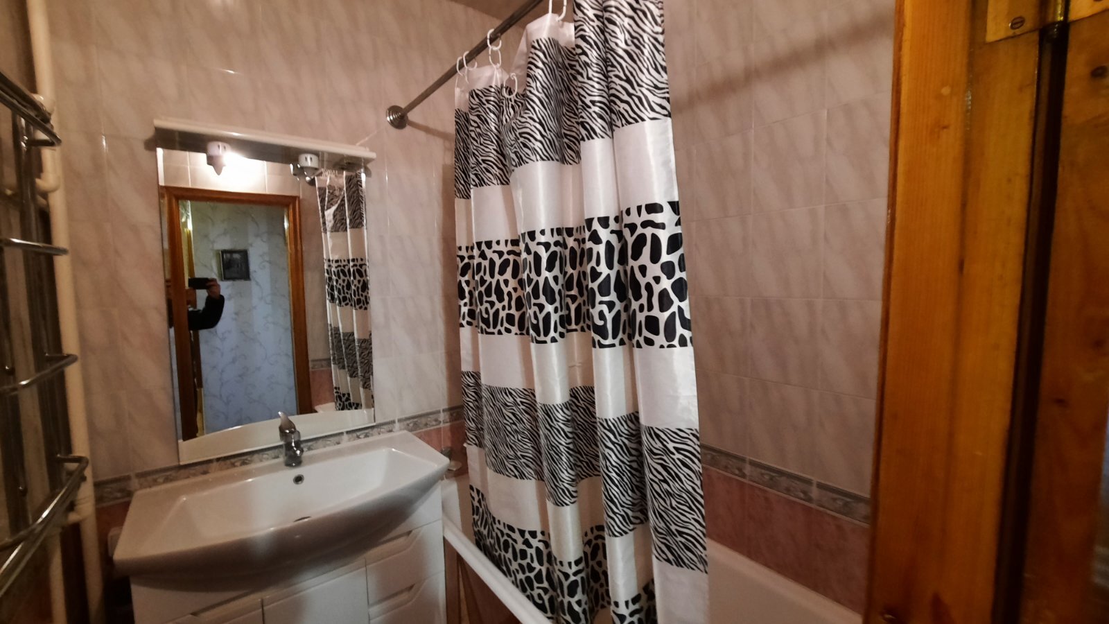 Продаж 3-кімнатної квартири 90 м², Вокзальна вул., 11