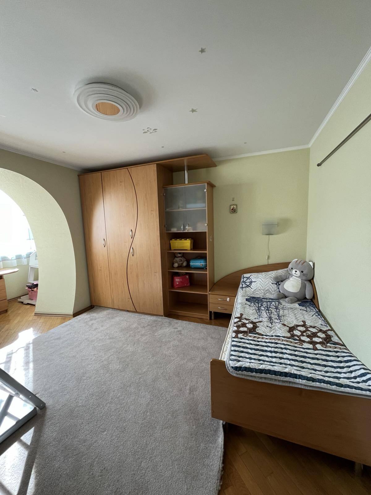 Продажа 3-комнатной квартиры 143 м², Маршала Говорова ул., 5А
