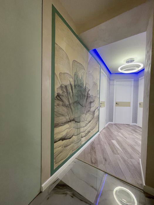 Продажа 4-комнатной квартиры 127 м², Василия Жуковского ул.