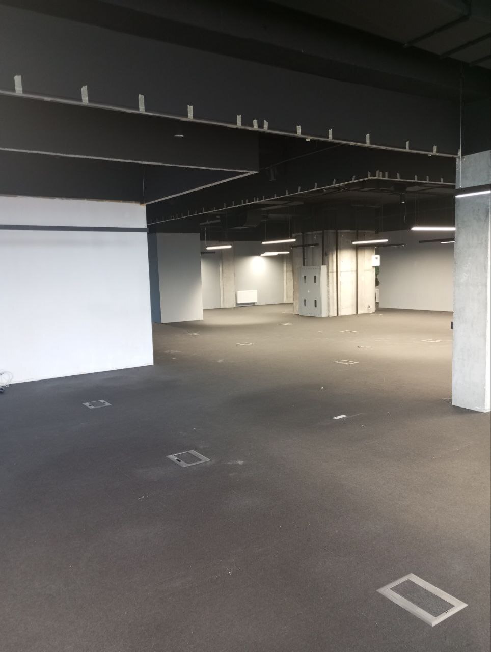Оренда приміщення вільного призначення 520 м², Університетська вул., 16
