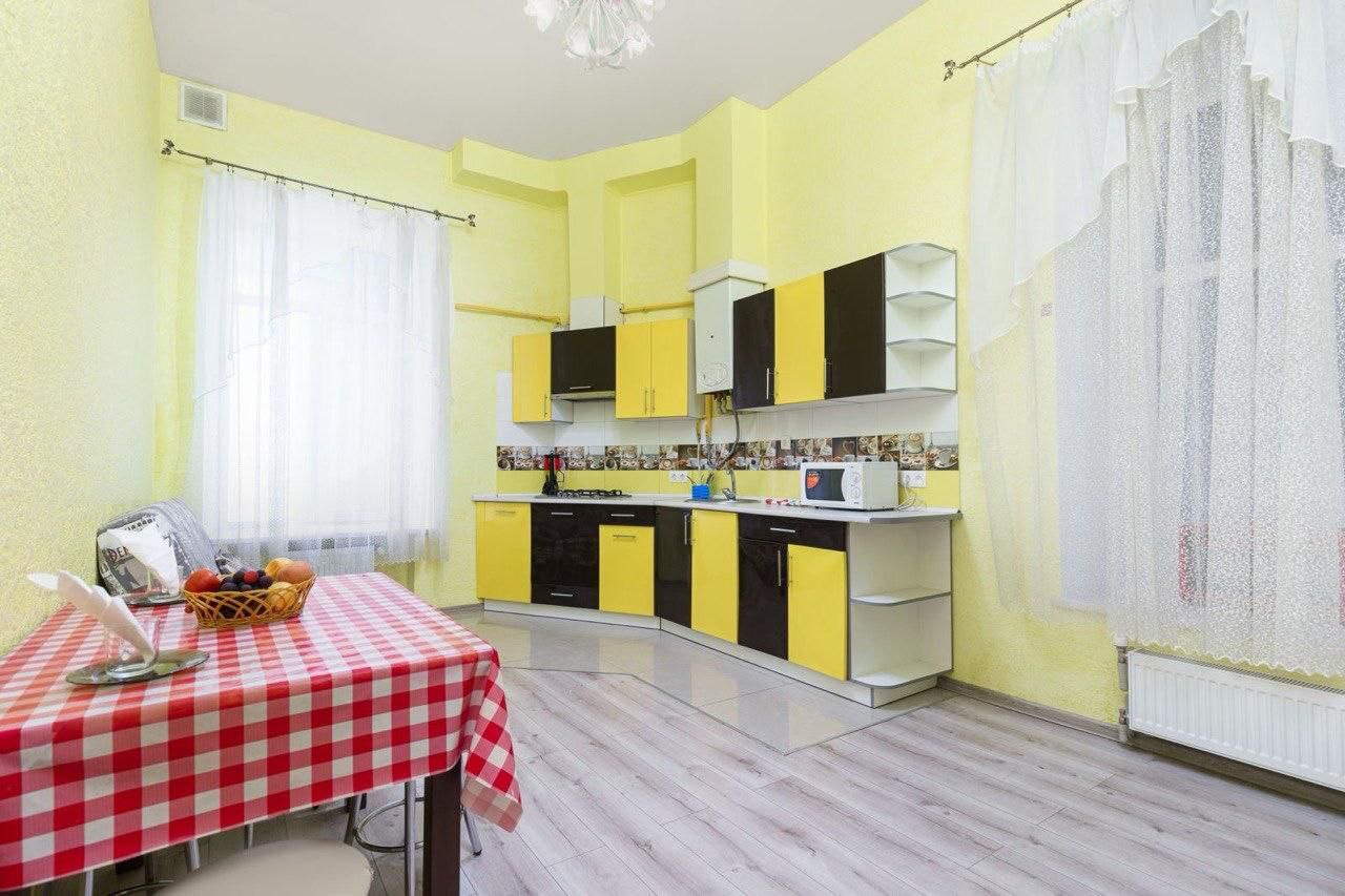Продажа 1-комнатной квартиры 47 м², Екатерининская ул., 27