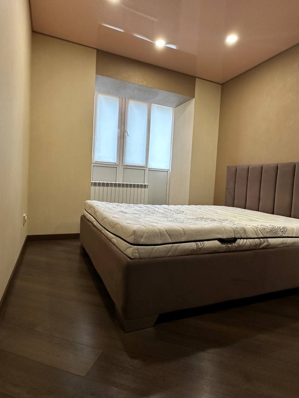 Продаж 3-кімнатної квартири 62 м², Івана Богуна про-д, 2