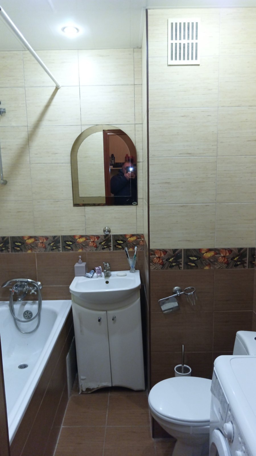 Продажа 1-комнатной квартиры 45 м², Ломоносова ул., 83а