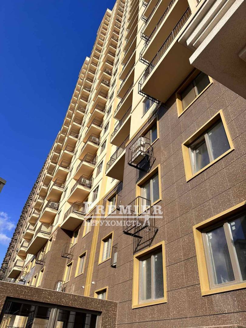 Продаж 1-кімнатної квартири 46 м², Академіка Сахарова вул.