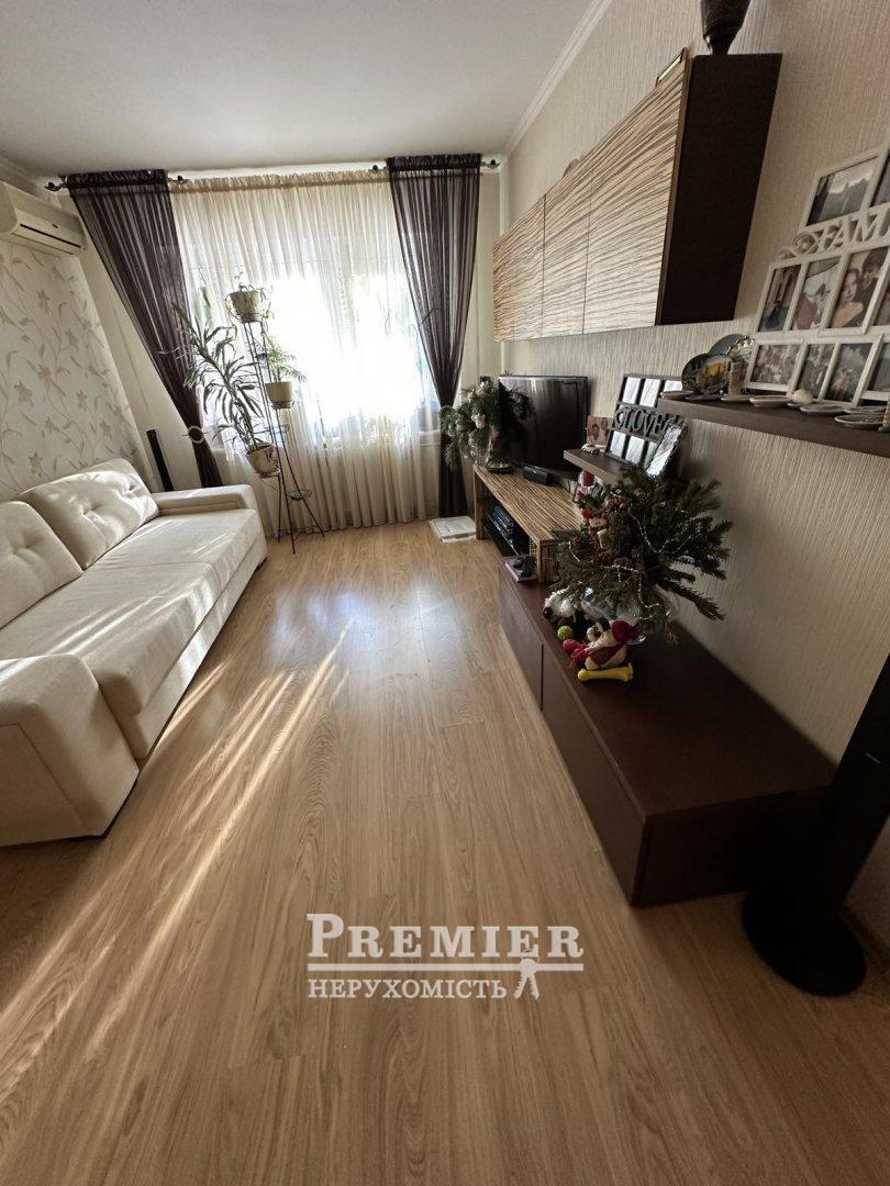 Продажа 2-комнатной квартиры 47 м², Академика Глушко просп.