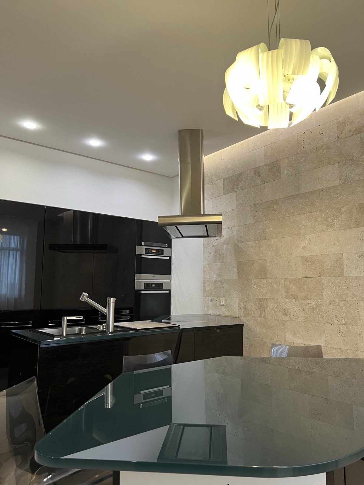 Продажа 3-комнатной квартиры 205 м², Каркашадзе пер., 9