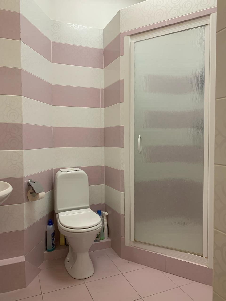 Продаж 2-кімнатної квартири 91 м², Базарна вул., 5/4
