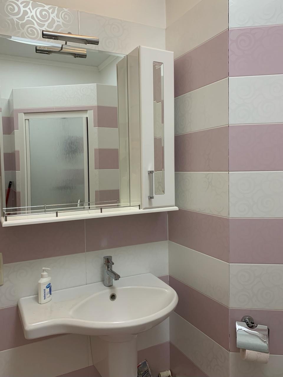 Продаж 2-кімнатної квартири 91 м², Базарна вул., 5/4
