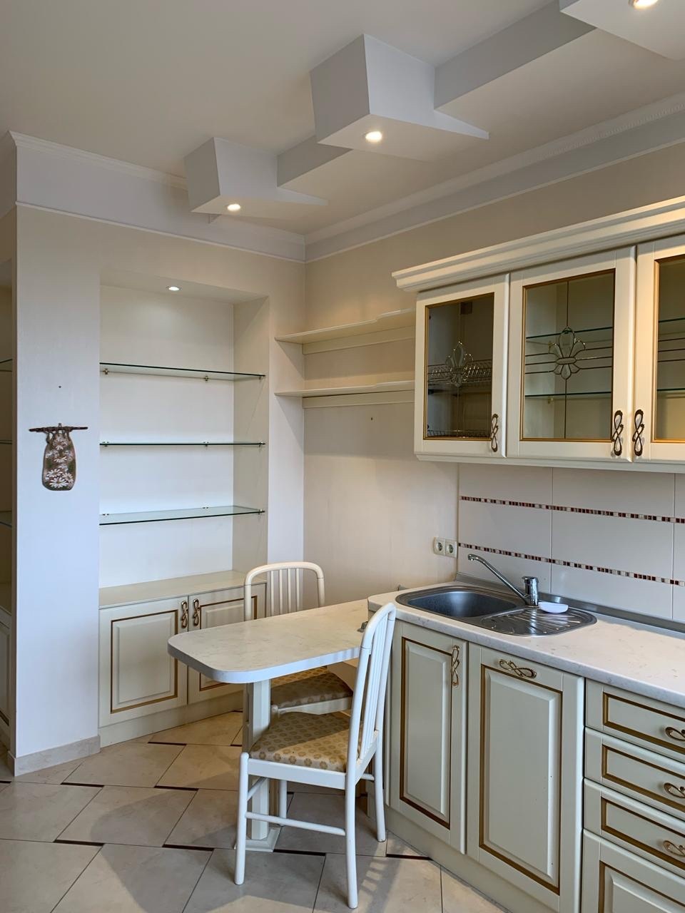 Продаж 2-кімнатної квартири 91 м², Базарна вул., 5/4