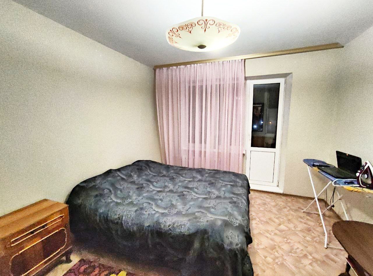Продаж 3-кімнатної квартири 72.6 м², Сумсько-Київських Дивізій вул.
