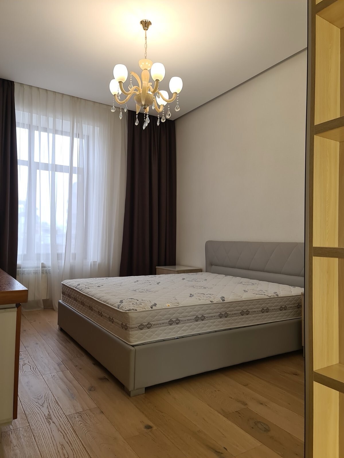 Продажа 2-комнатной квартиры 70 м², Французский бул., 2