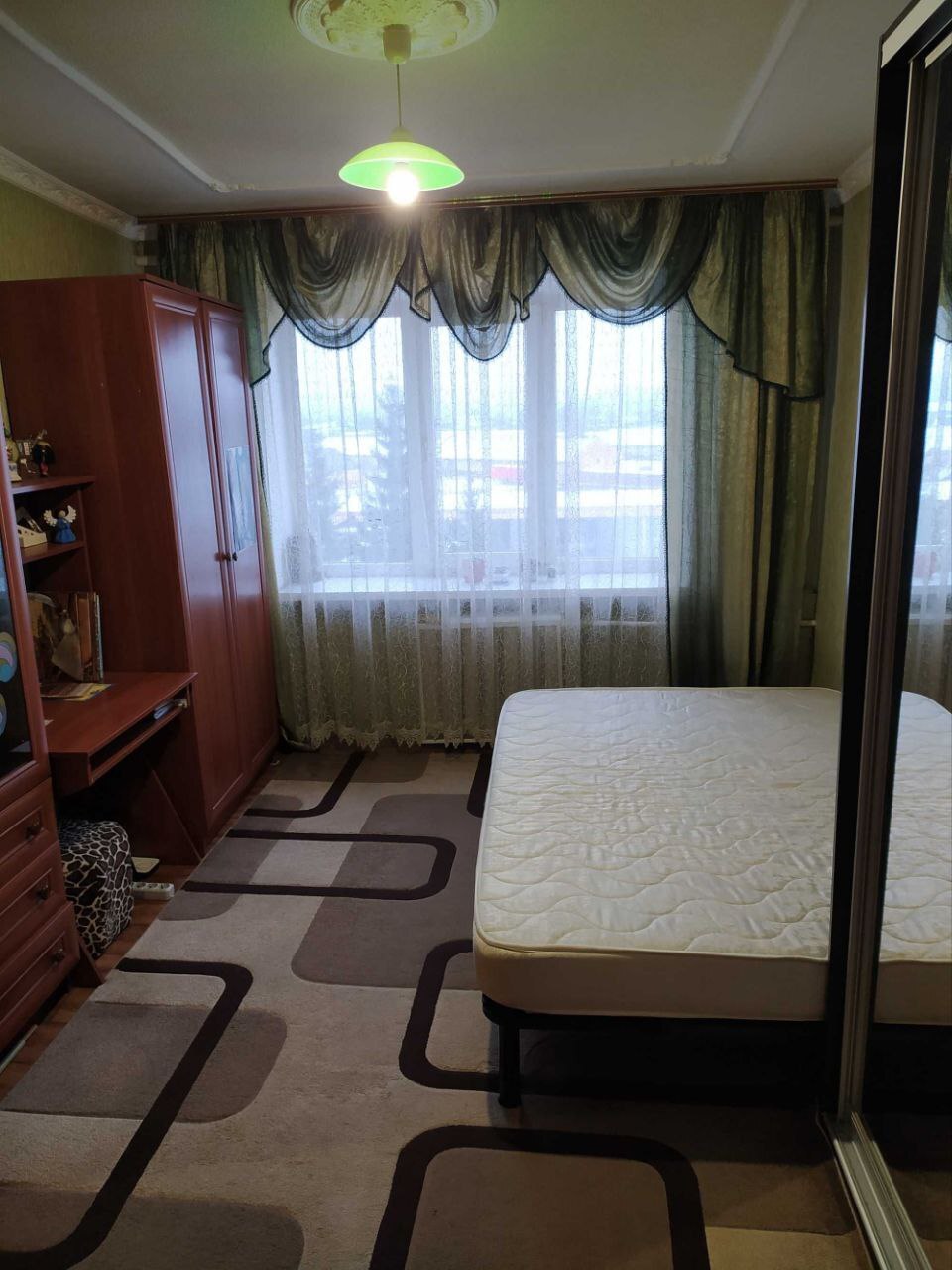 Оренда 1-кімнатної квартири 21 м², Чорновола вул.