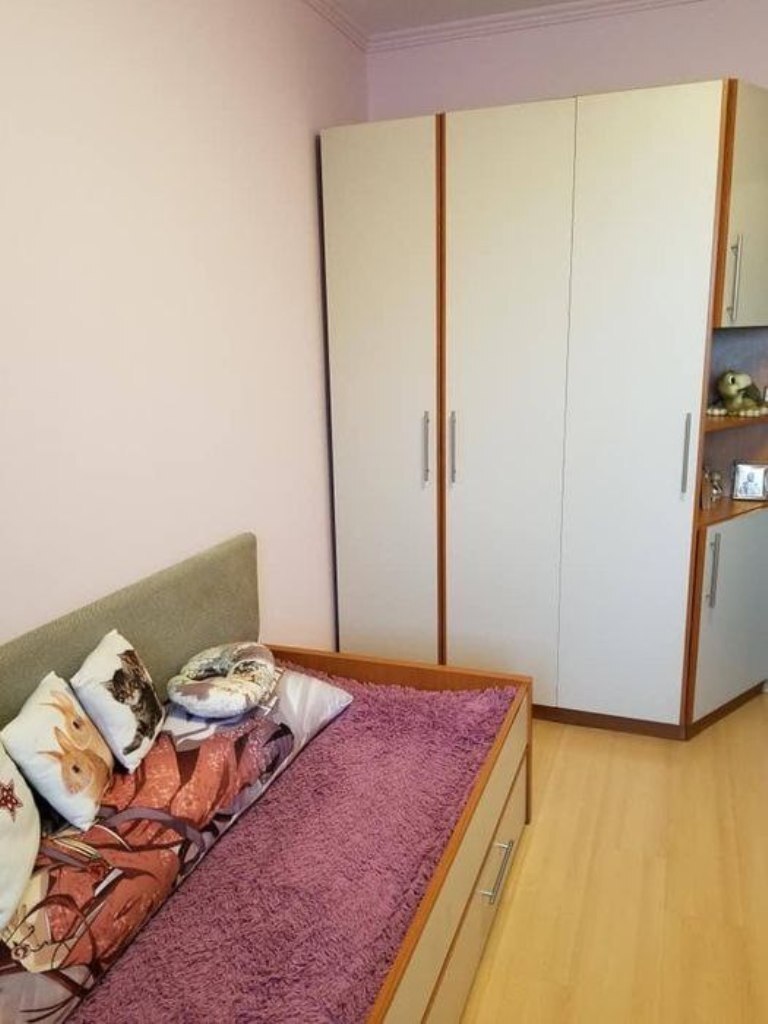 Оренда 2-кімнатної квартири 75 м², Кам'янецька вул.