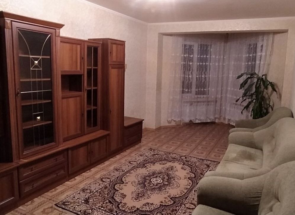Оренда 2-кімнатної квартири 58 м², Зарічанська вул.