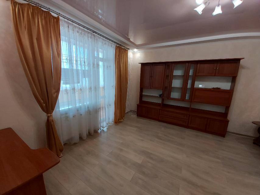 Аренда 1-комнатной квартиры 45 м², Кармелюка ул.